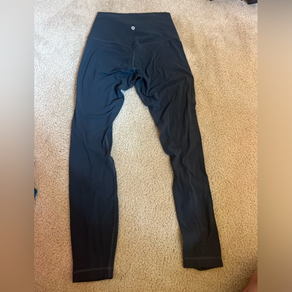 Align High-Rise Pant 25” - Picture 2 of 3